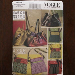 Vogue V8590 Large and Small Tote Purse and Cross-Body Double Bags Patterns, New Uncut Factory Fold, P18