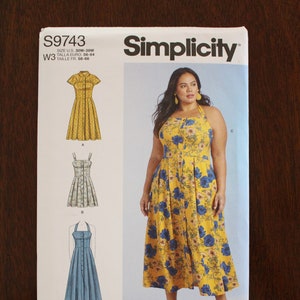 Simplicity S9743, Size Inclusive Women&#39;s Dress w Length and Sleeve Variations, Halter, Button Front, Size 30W-38W, Plus Size, Uncut FF, P17
