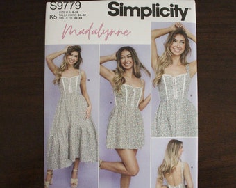 Simplicity 'Madalynne', S9779 Misses' Dresses, Variations: Corset Style Bodice, Dress Length, SZ 8-10-12-14-16, Uncut Factory Fold, P17