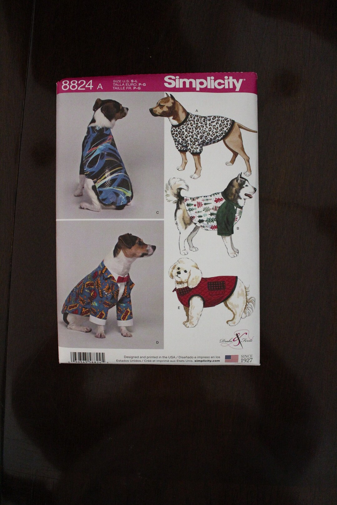 S8824 Cute Dog Coats Jackets With Variations, Three Sizes, Sized for Knits Only Size SL Uncut W