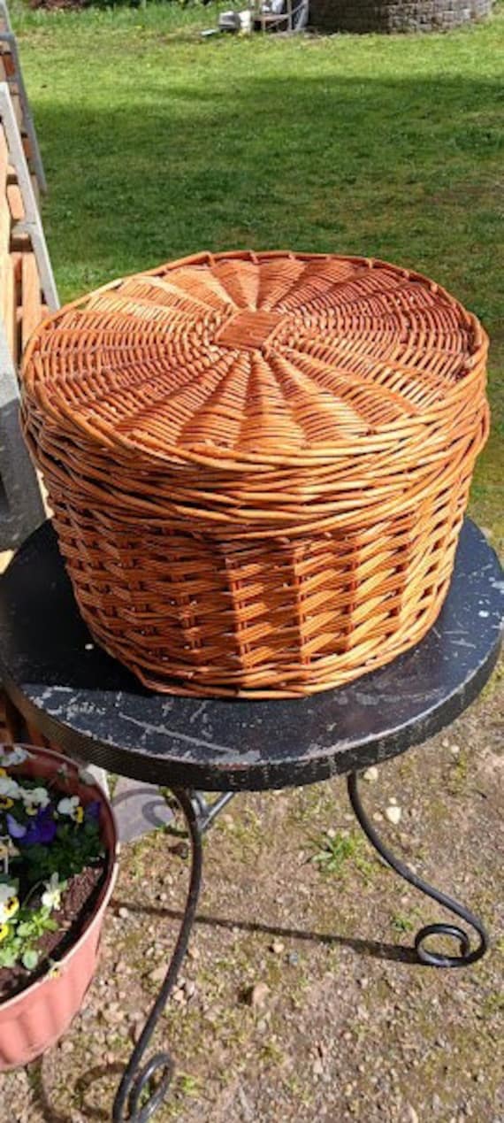 Large Round Wicker Woven Storage Basket Lid Vintage - Etsy