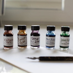 Glitter ink set in different colors