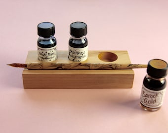 Calligraphy set: pen holder, barrel holder and various inks