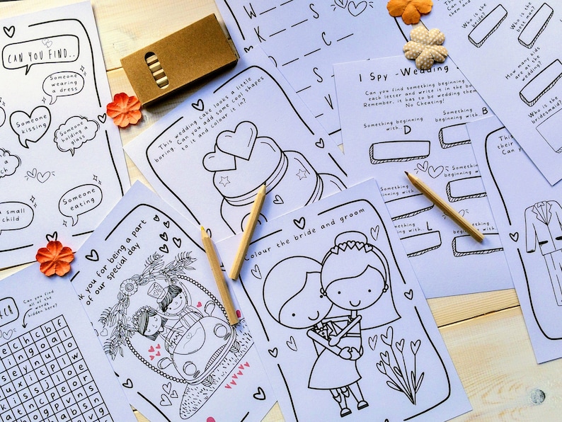 Wedding Activity Pack With Personalised Sleeve Wedding Gift - Etsy UK