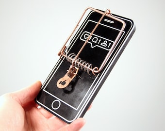 Clickbait - Interactive mobile phone trap sculpture from Nemo Gould
