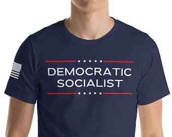 Camiseta de la bandera socialista democrática AOC Bernie DSA Ilhan Socialismo Comunismo Política