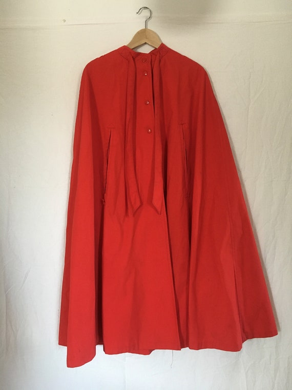 Red Rain Cape 1970s Rainmaster Marie Fleury Vintag