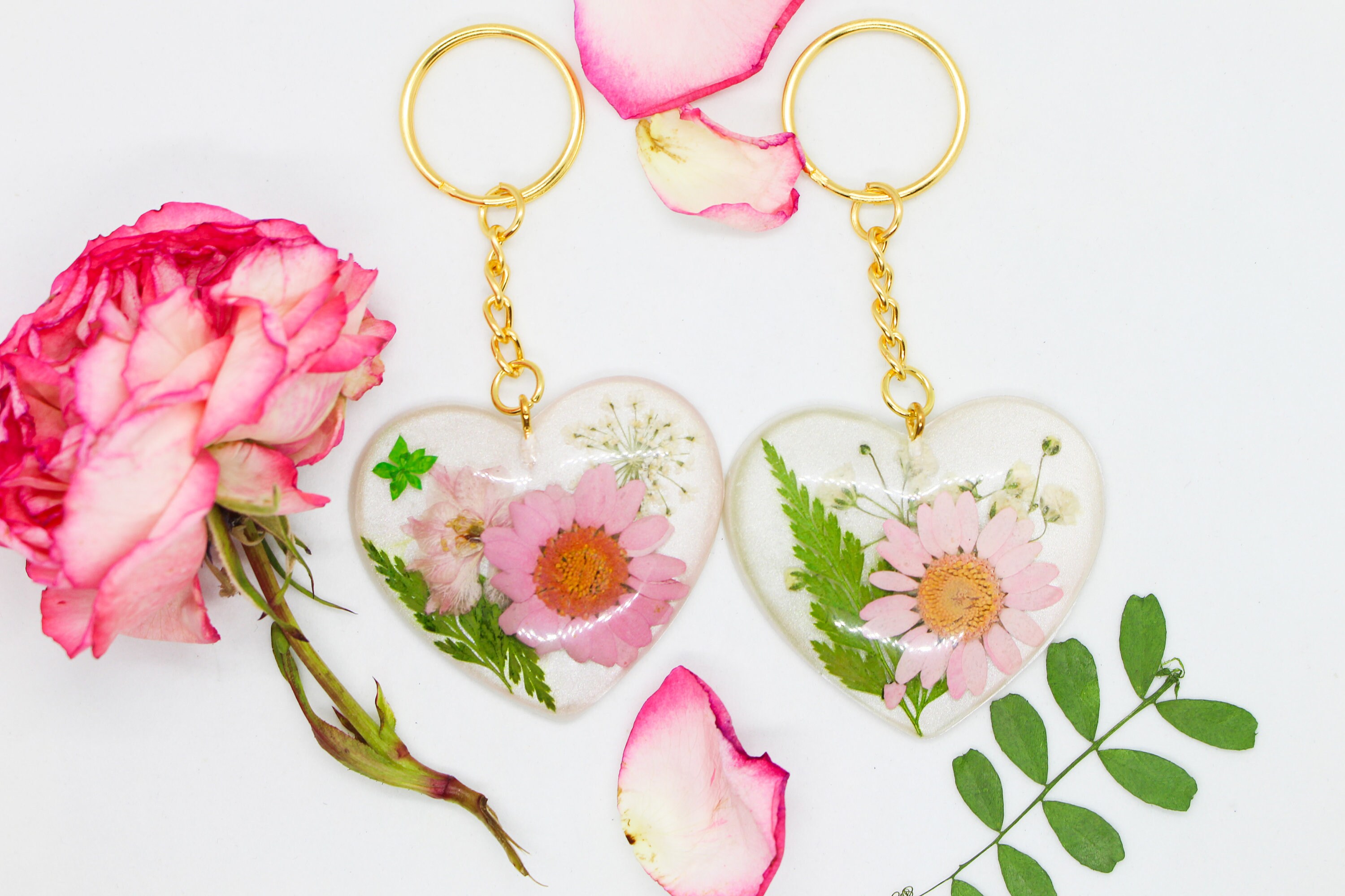 Real Pressed Flower Keychain Handmade Resin Keychain 3d Etsy