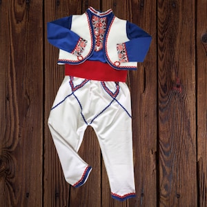 Folk Nouveau Costume. Bulgarian folk costume