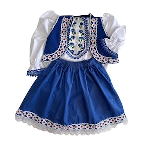 Folk Nouveau Costume. Flower Costume. Bulgarian folk costume