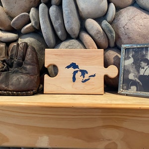 Small Cheese Board, Wine Tray Great Lakes Resin