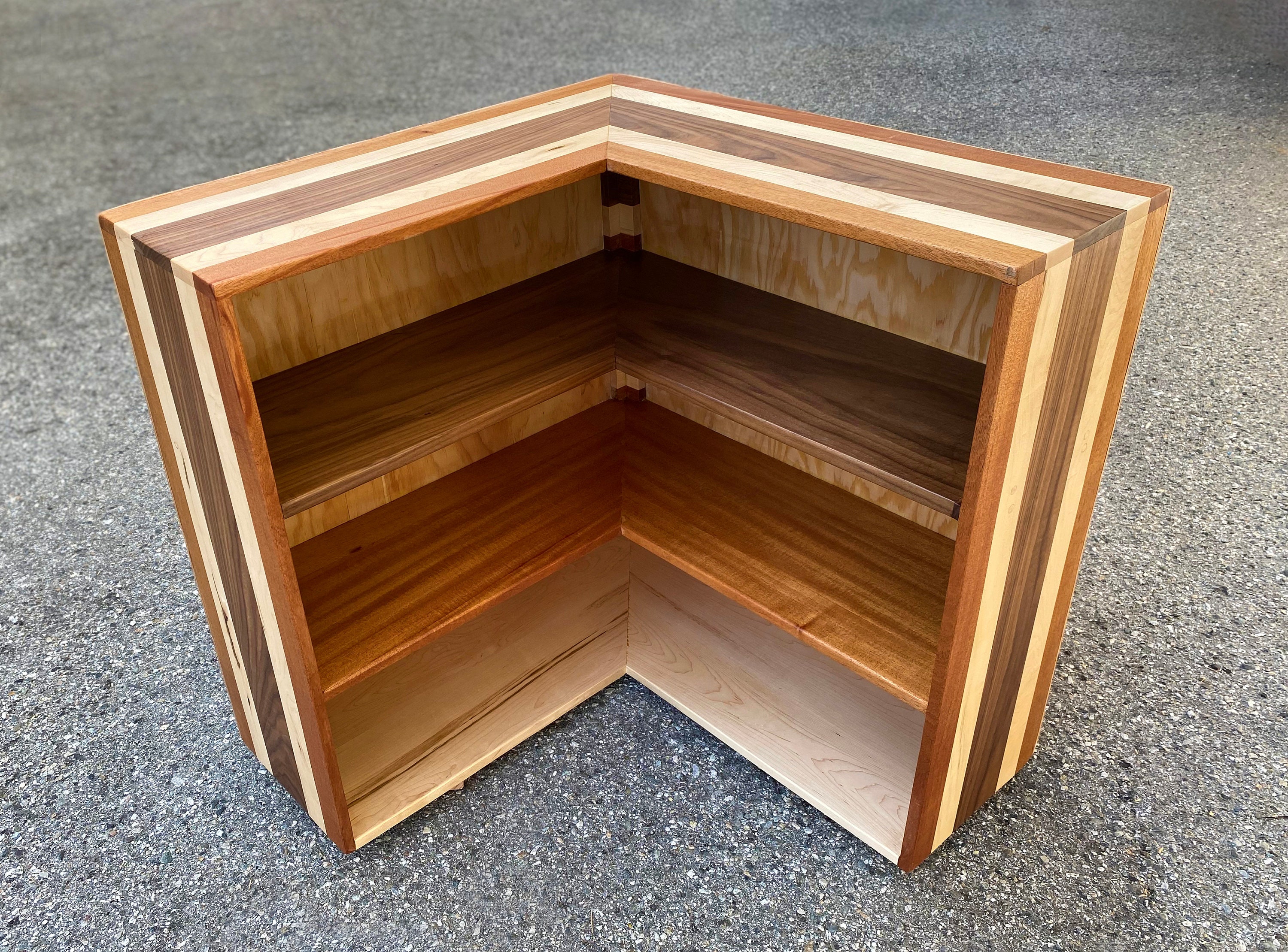 Corner bookcase low deals