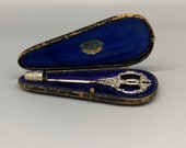 Sterling silver sewing etui. Sold in Melbourne about 1901