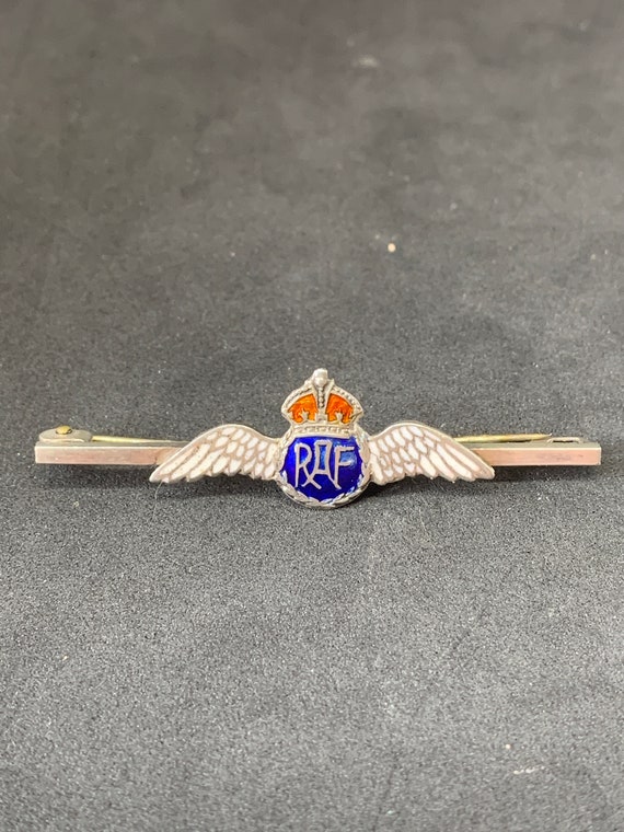Raf brooch discount