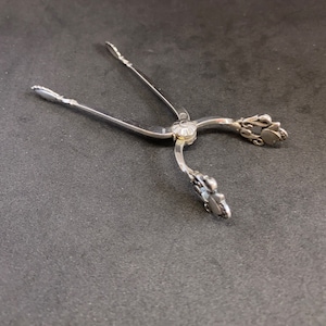 Georg Jensen Acorn pattern sterling silver sugar nips hallmarked 1930