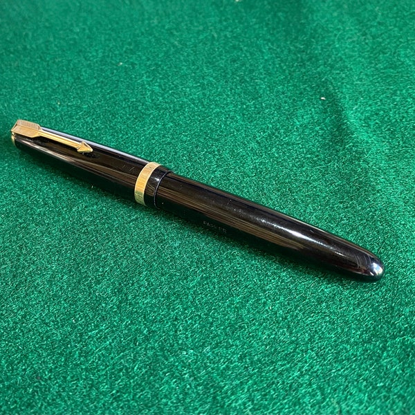 Parker Duofold anglaise 1953 avec 25 plumes en or 14 ct