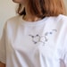 Hand bestickt T-Shirt Serotonin-Molekül