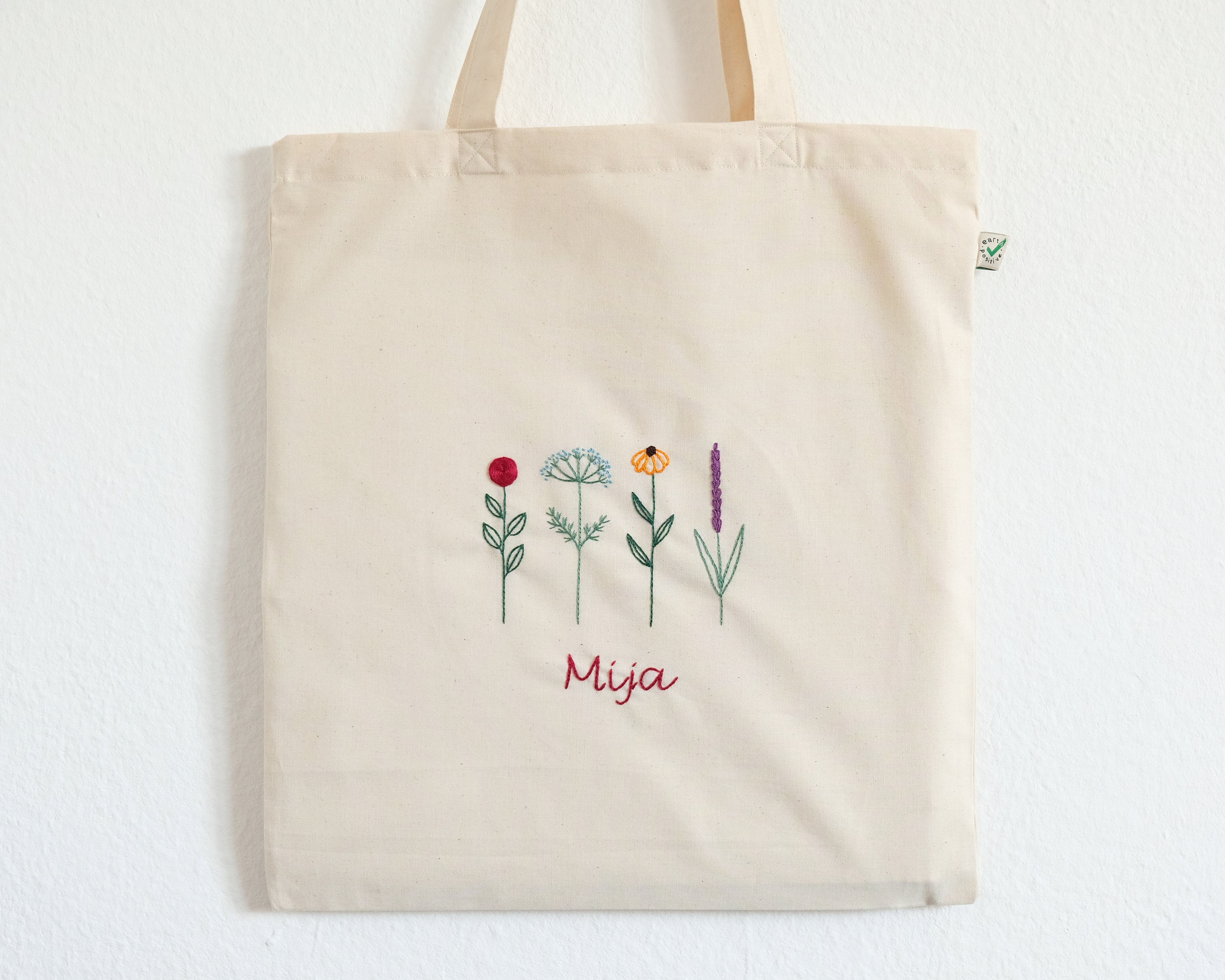 Lavender Garden Embroidered Canvas Tote Bag With Zipper and Pocket, Wild  Flower Bag, Hand Embroidered Tote, Personalised Bag,shopping Bag 