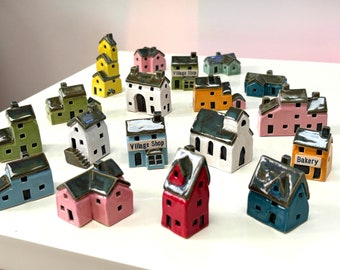 Miniatyr-VIP-hus i keramik - Exklusiva radhus, företags- och utbyggnadshus i begränsad upplaga - Söta minisamlarföremål handgjorda av Penny.