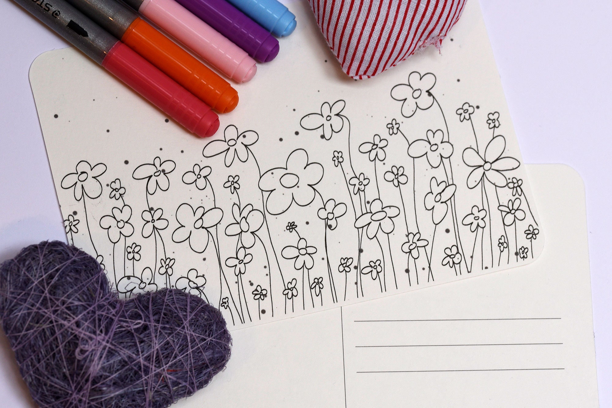 Ausmalen macht glücklich: Kostenlose Postkarten zum Ausmalen für Groß und Klein!