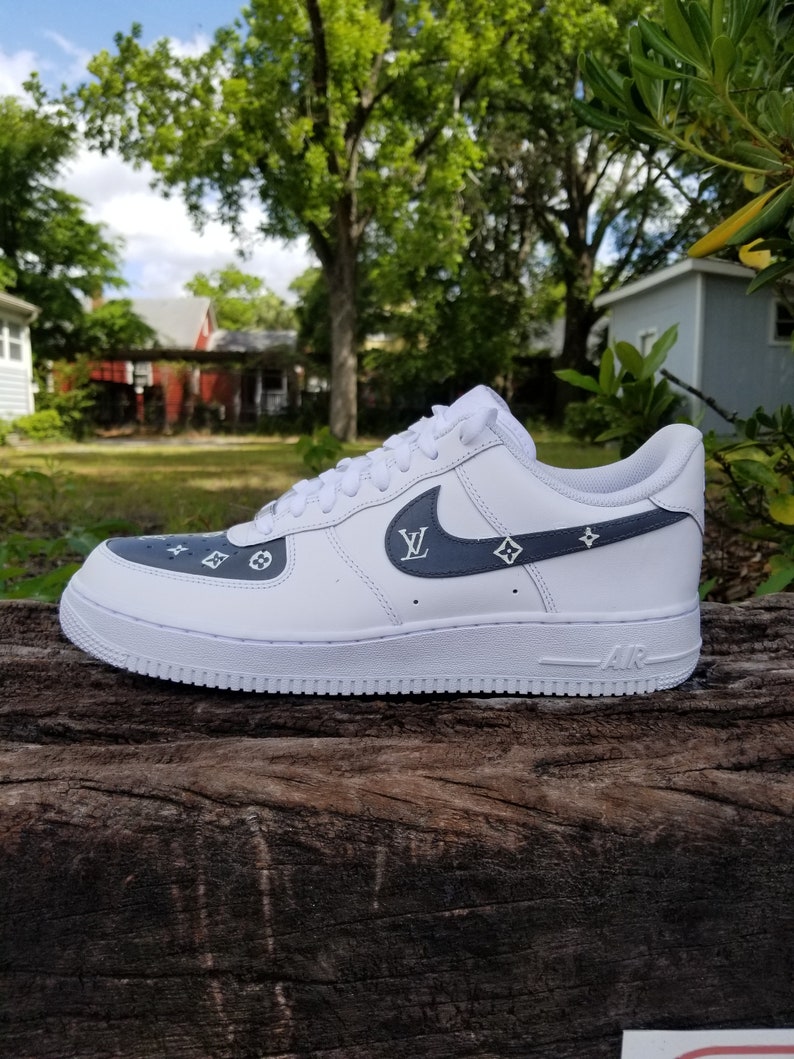 nike legend essential 2 near me