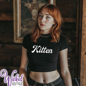 Kitten Women&#39;s Crop Shirt