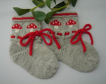 Söckchen, Babysocken, Babyschuhe, handgestrickt, gestrickt, Baby-Merino, FL ca. 9,0 - 10,0 cm