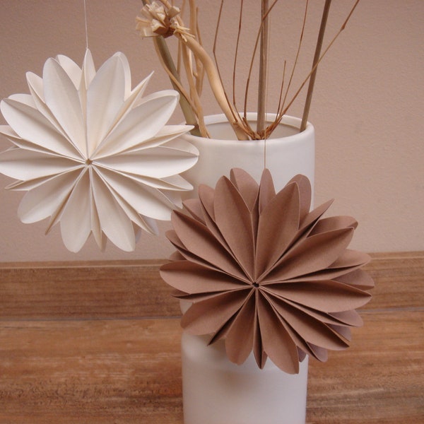 Papierblumen, 2er Set, 3D, D 12,5 cm, handgefertigt