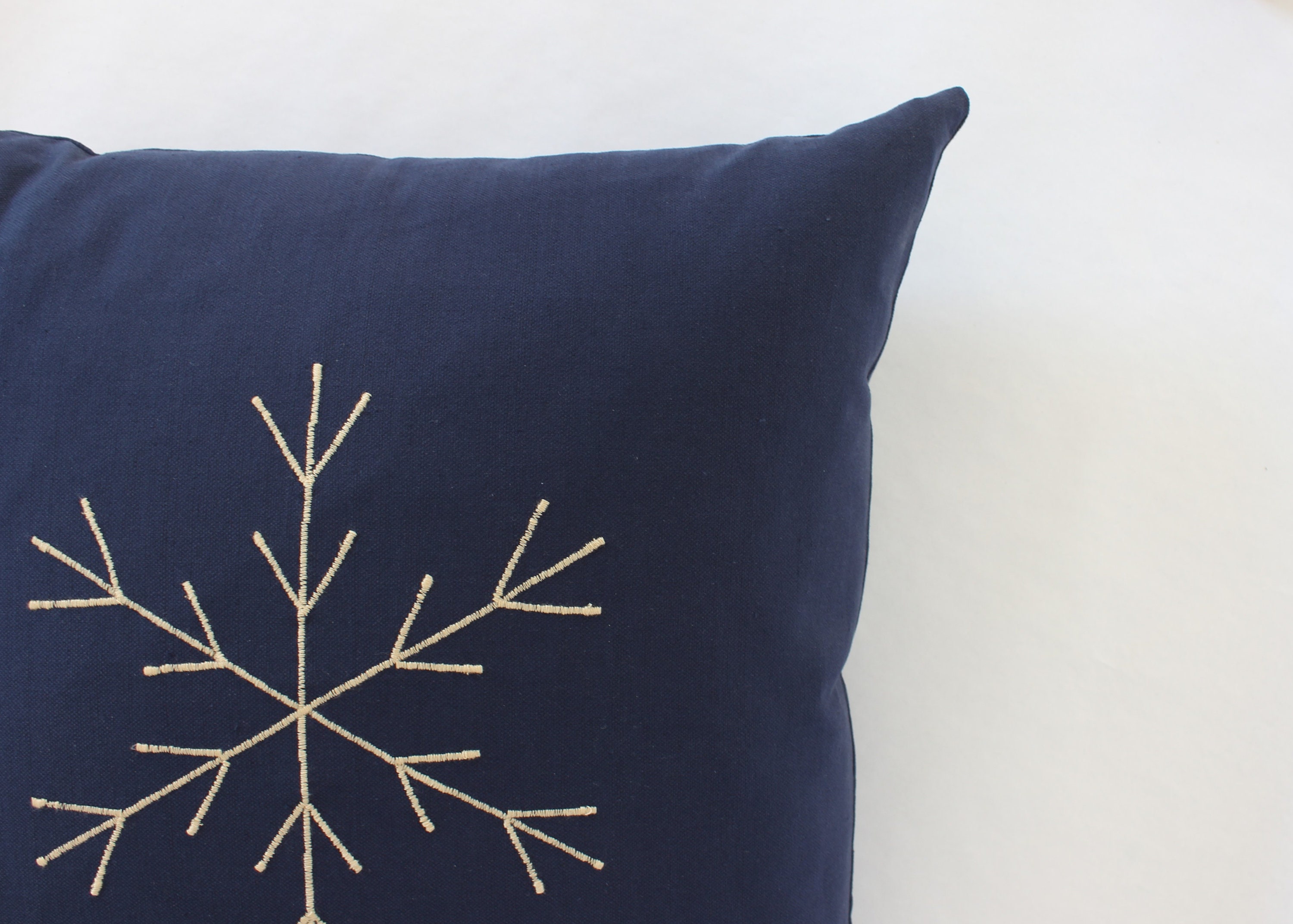 Christmas Pillow Covers 18x18 Navy Snowflake Throw Pillow Etsy