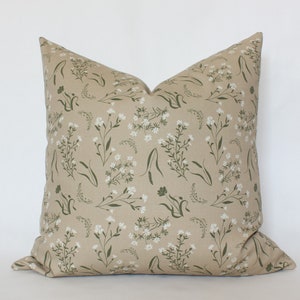 Tan Floral Pillow Cover, Neutral Throw Pillow, Beige Floral Pillow Cover, Tan Green Wild Flowers Throw Pillow, Vintage Floral Pillow 20x20