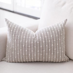 Beige Lumbar Pillow Cover, Textured Cream Throw Pillow, Neutral Lumbar Pillow, Cream and White Pillow, Neutral Cushion Cover || Perin