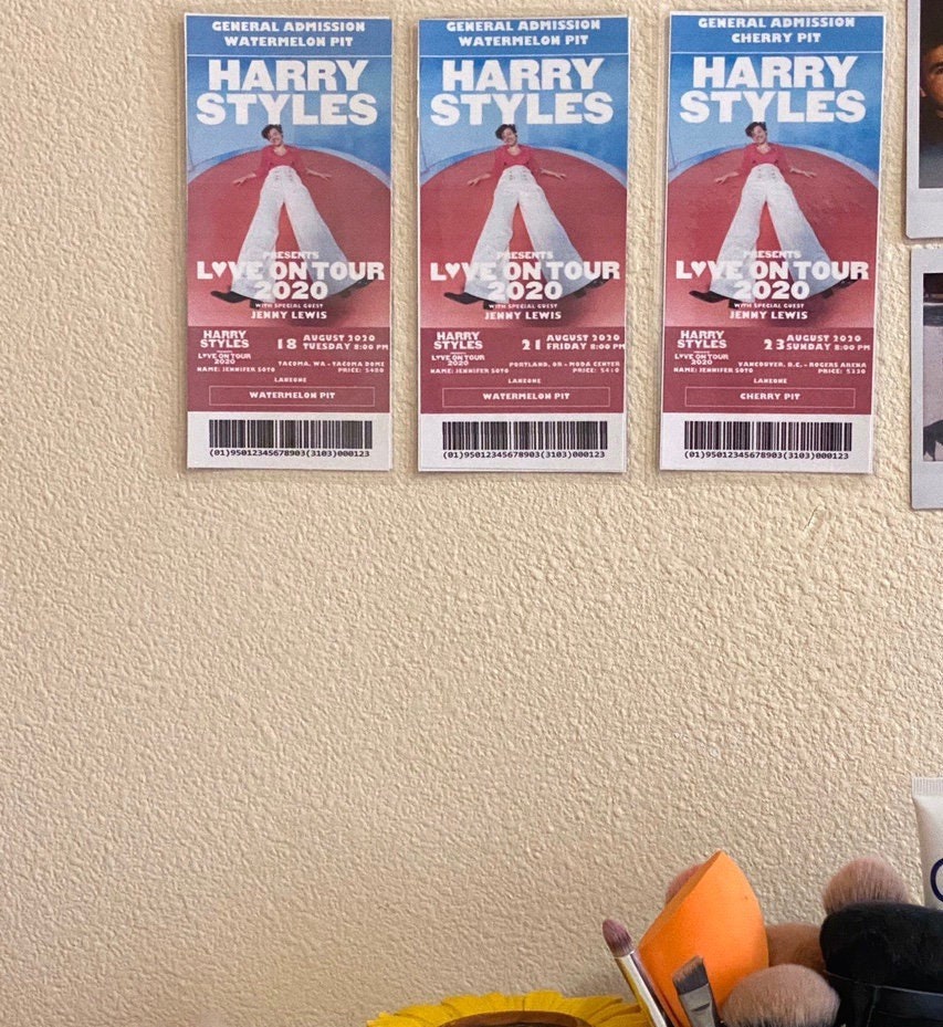 Concert Harry Styles 2021 Prix 2021 Harry Styles présente love on tour Commemorative Tickets - Etsy France
