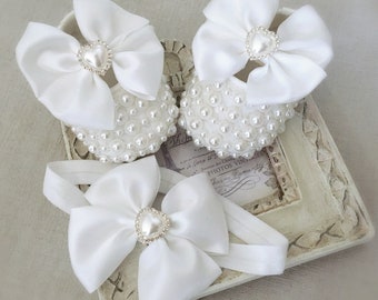 Girl Christening Shoes Baptism Shoes with Pearls in Off White, Satin Bows with Rhinestones Heart, Bow Headband Set