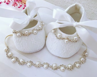 Zapatos de bautizo para bebés en zapatos de bautismo para bebés blancos/marfil, pedrería de perlas, diadema de tiara, diadema de pedrería, regalo de baby shower