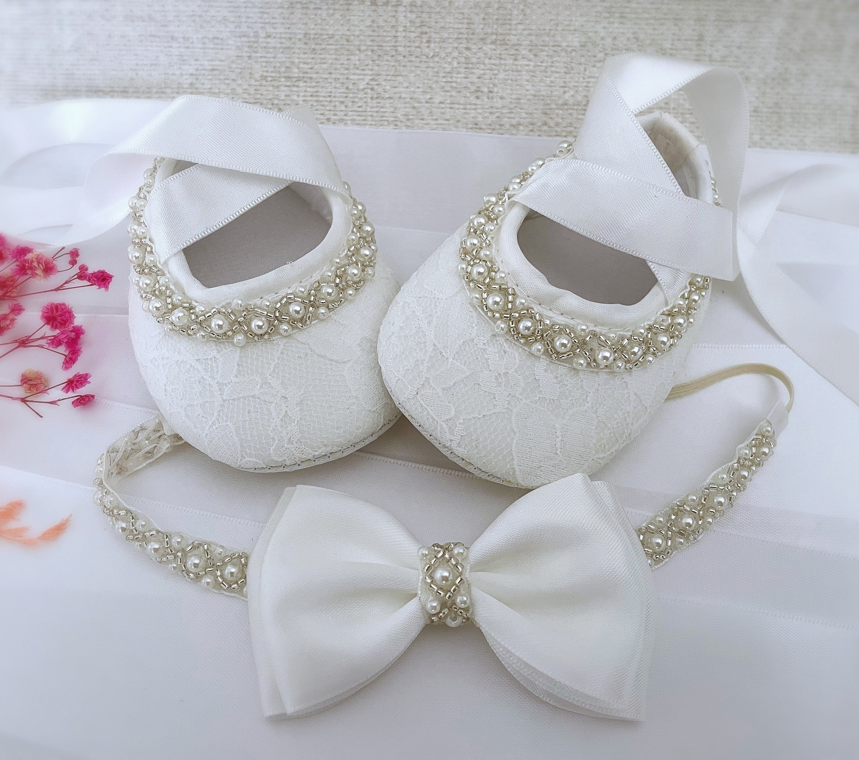 Bandeau cheveux bébé avec bouton et nœud - ivory terry