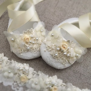 Girl Baptism Shoes Girl Christening Shoes in Ivory Crochet - Etsy