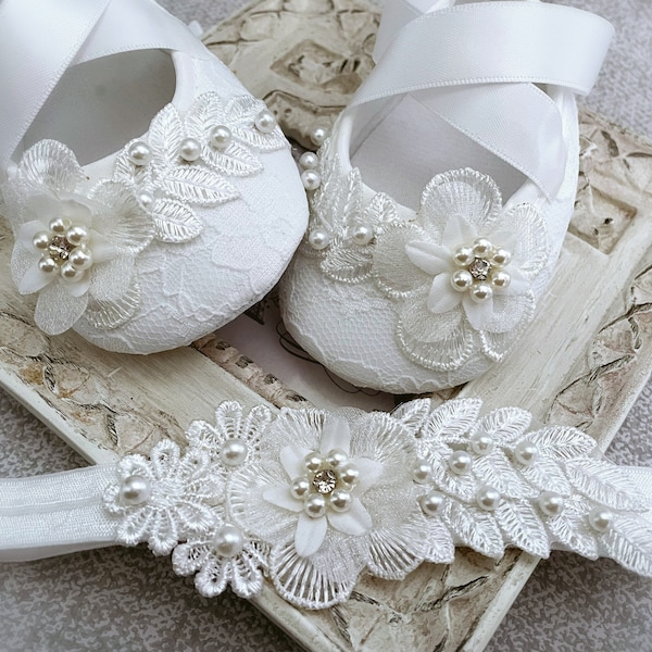 Girl Baptism Shoes, Girl Christening Shoes in Off White, Lace Flowers with Pearls and Zircons, Crochet Baptism Headband, Baby Shower Gift