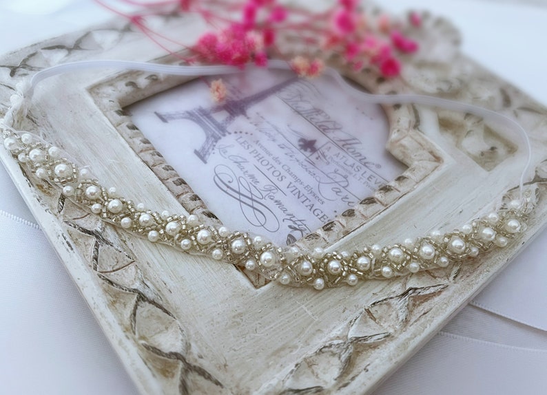 Baby Rhinestone Tiara in Off White, Baby Tiara Headband, Baptism Headband, Christening Headband, Newborn Lace Headband zdjęcie 5