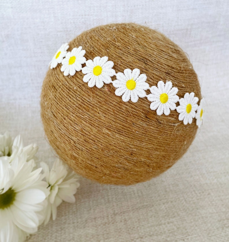 Baby Daisy Flower Headband, Baptism Headband with Flowers, Baby Christening Headband, Crochet Daisy Flowers, Summer Headband, Flower Girl image 8