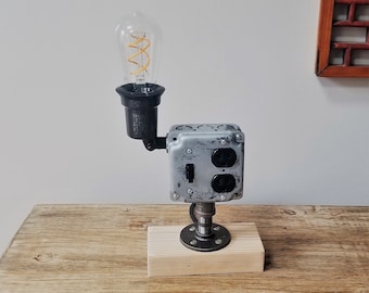 Lámpara de escritorio - luz de mesa steampunk industrial