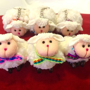 Peruanische Schlüsselkette Schaf, niedliche originale Schlüsselanhänger, kleine Schaf Schlüsselanhänger Geschenkidee, peruanische Souvenir, HAPPY INDEPENDENCE Day!