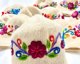 Winter beanie, Handmade Peruvian Hat, Cozy cap, Hat for girls, White hat with embroidered flowers, Easter FREE GIFT!