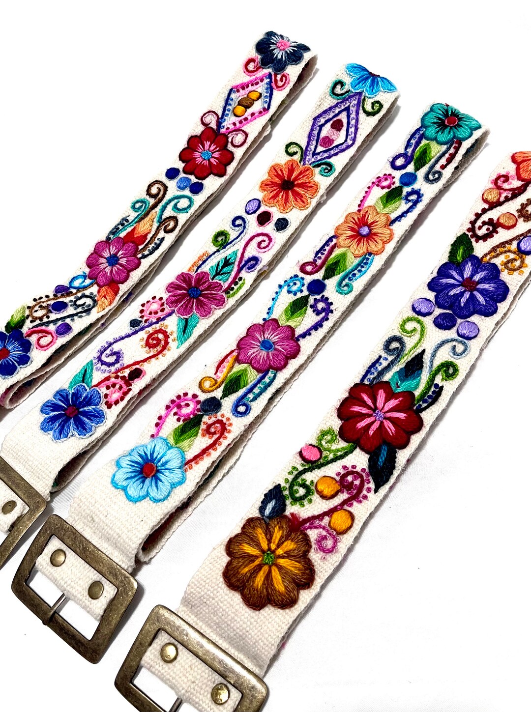 Hand-embroidered Floral Belt: Peruvian Wool Boho Belt  display picture 2