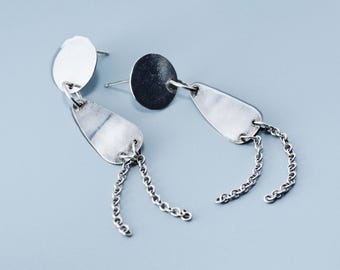 Dangle earrings