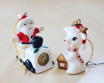 Vintage 1980s cerámica Santa y reno ornamento