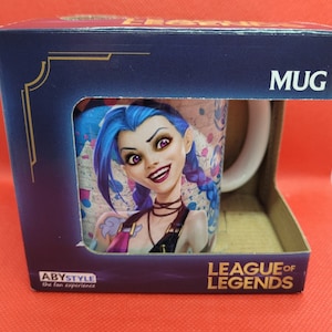League of Legends Vi vs Jinx 11 oz. Mug