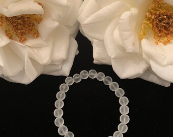 80 Clear frosted glass beads 10mm B104