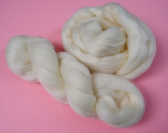 Natural Australian Merino Wool Top Roving 22 Microns