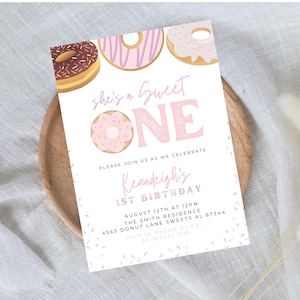 Sweet One Birthday Girl, Vorlage zum Ausdrucken Sweet One Geburtstag einladen Rosa Baby Mädchen ersten Geburtstag einladen 1. Donut wachsen bis 716