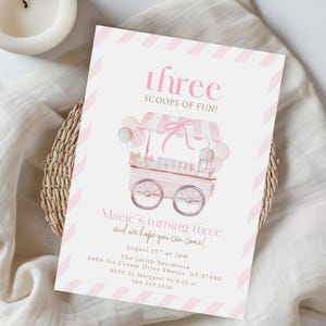 コケットアイスクリームトラック 3スクープの楽しさ、3歳の誕生日パーティー招待状、3歳の誕生日アイスクリーム、リボン インスタントダウンロード 550AN